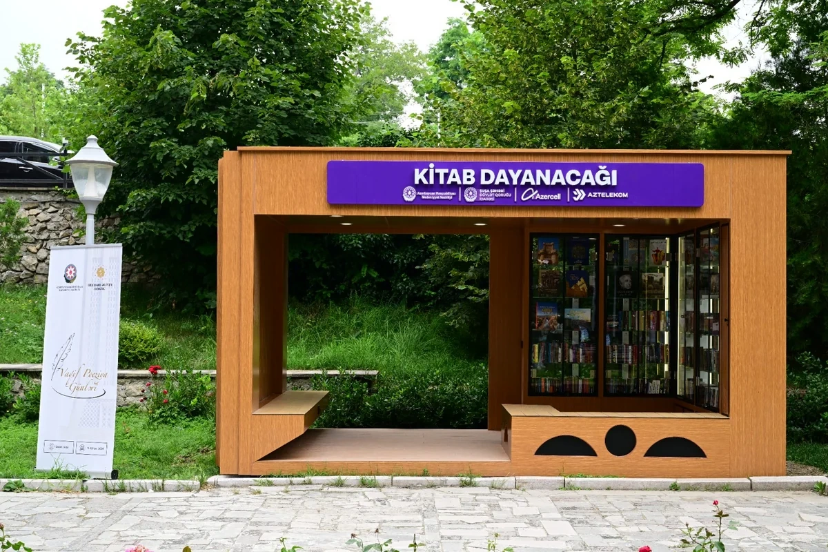 Şuşada "Kitab dayanacağı" istifadəyə verilib - FOTO