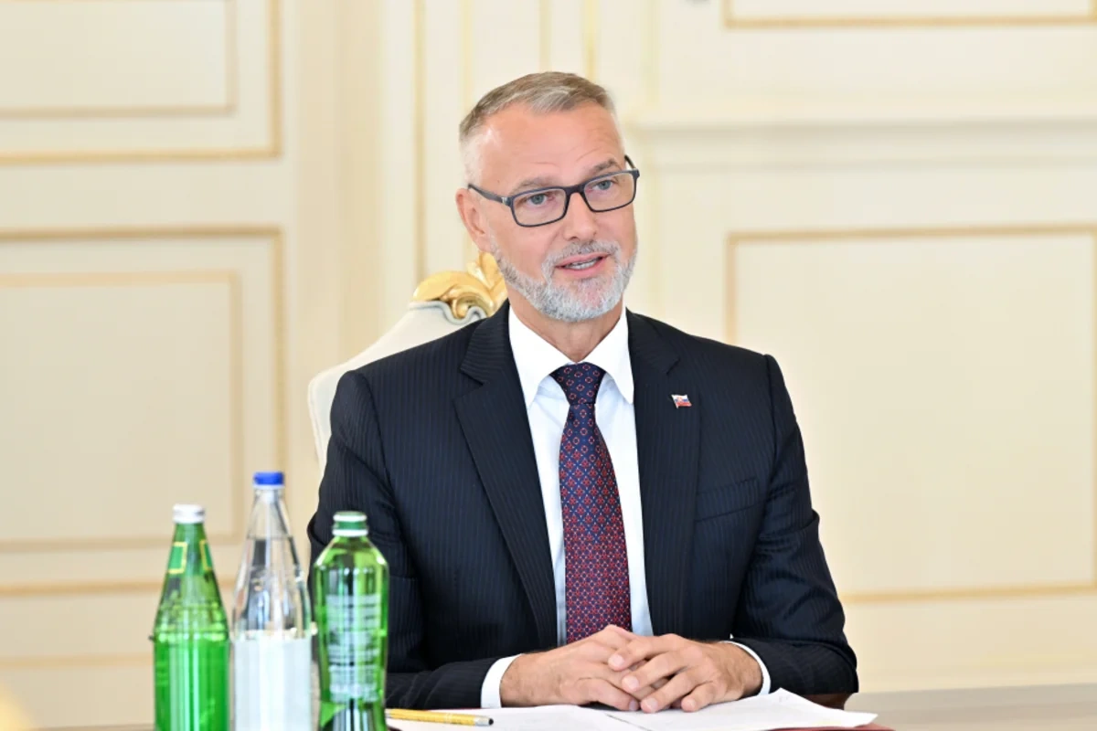 İlham Əliyev Slovakiya Milli Şurası sədrinin başçılıq etdiyi nümayəndə heyətini qəbul etdi - FOTO