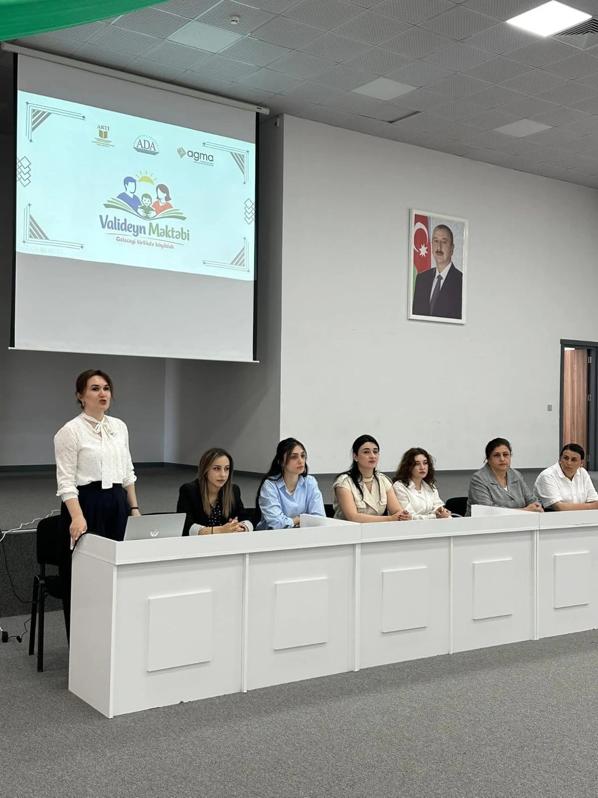 “Valideyn Məktəbi” layihəsi çərçivəsində növbəti maarifləndirici görüş keçirilib