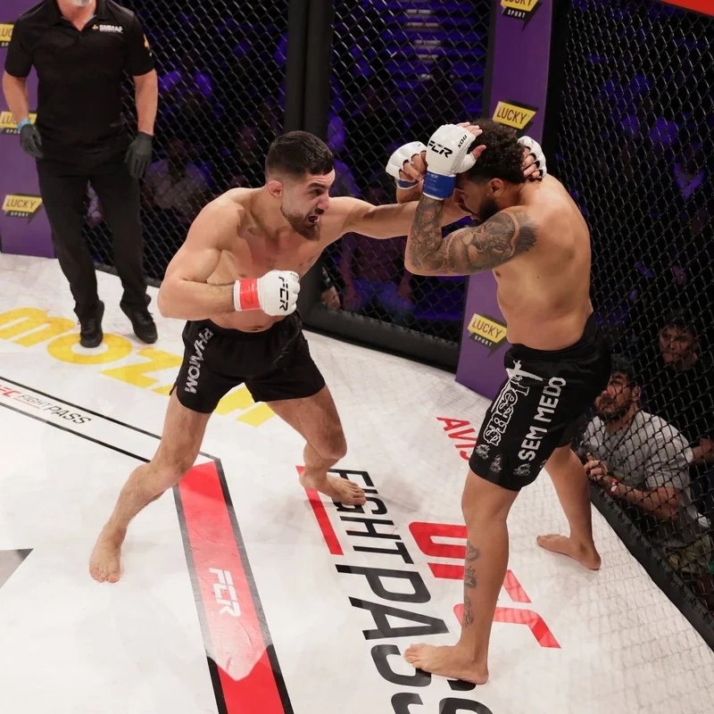 Əli Quliyev İsveçdə MMA turnirində braziliyalı rəqibinə qalib gəlib - FOTO