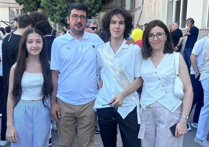 Jurnalist övladları da məzun oldular - FOTOLAR