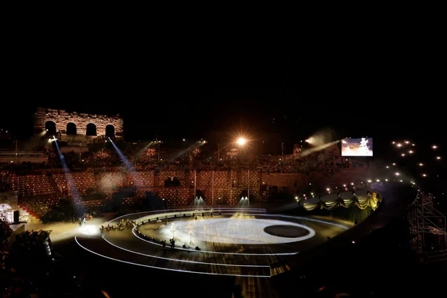 2026-cı il Qış Olimpiya Oyunlarının bağlanış mərasimi keçirilib - FOTO