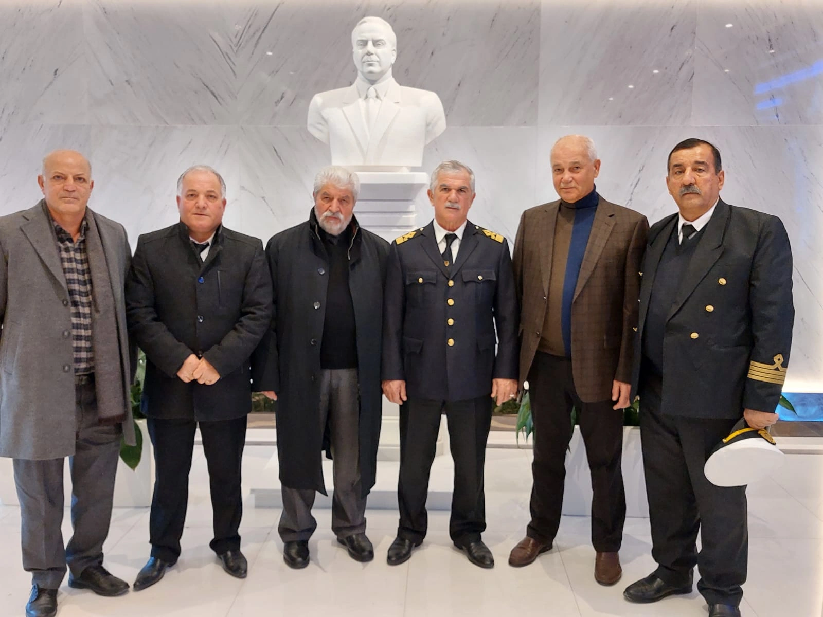 “Atam Bakı buxtasını bağladığına görə onu həbs etdilər”-SOS siqnalları ilə dünyaya səs salan qəhrəman KAPİTAN-FOTO+ÖZƏL