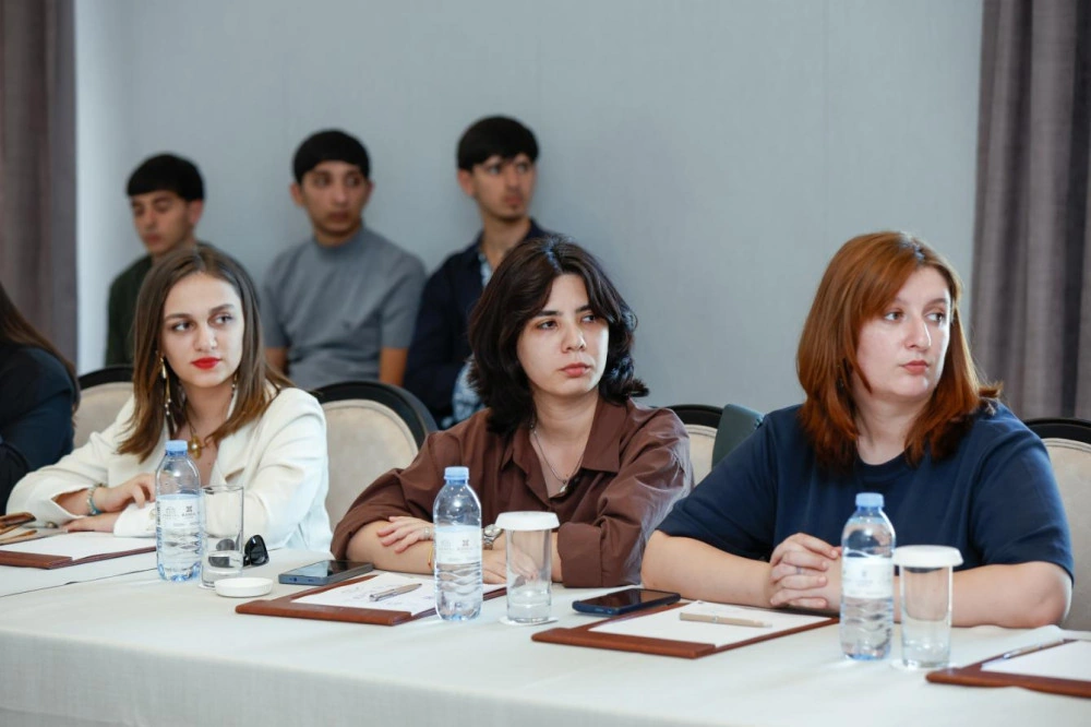 Qarabağ Universitetinin tələbələri ilə Laçında görüş keçirildi - FOTO
