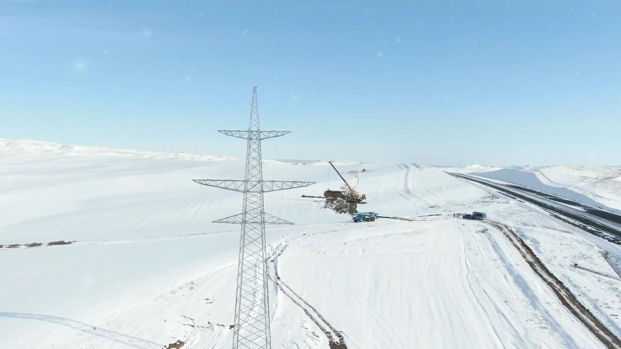 “Zəngəzur” elektrik ötürmə xəttinin çəkilməsinə başlanılıb - FOTO/VİDEO