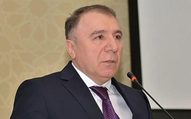 Prezident futbolçu İsgəndər Cavadovu fəxri diplomla təltif edib
