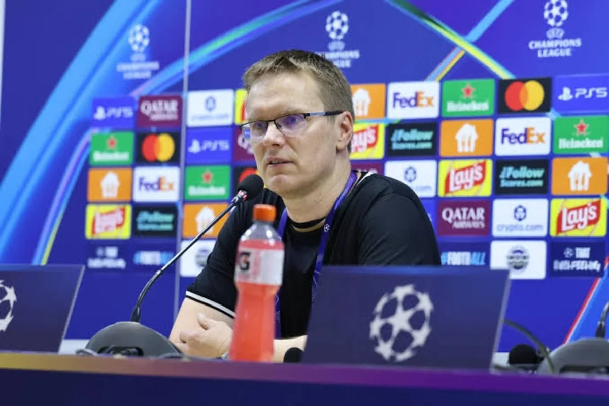 Valdas Dambrauskas: "Futbolçularımla fəxr edirəm"