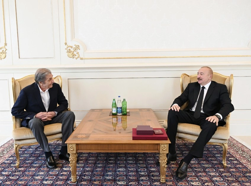 Prezident Fərhad Xəlilova “İstiqlal” ordenini təqdim etdi - FOTOLAR