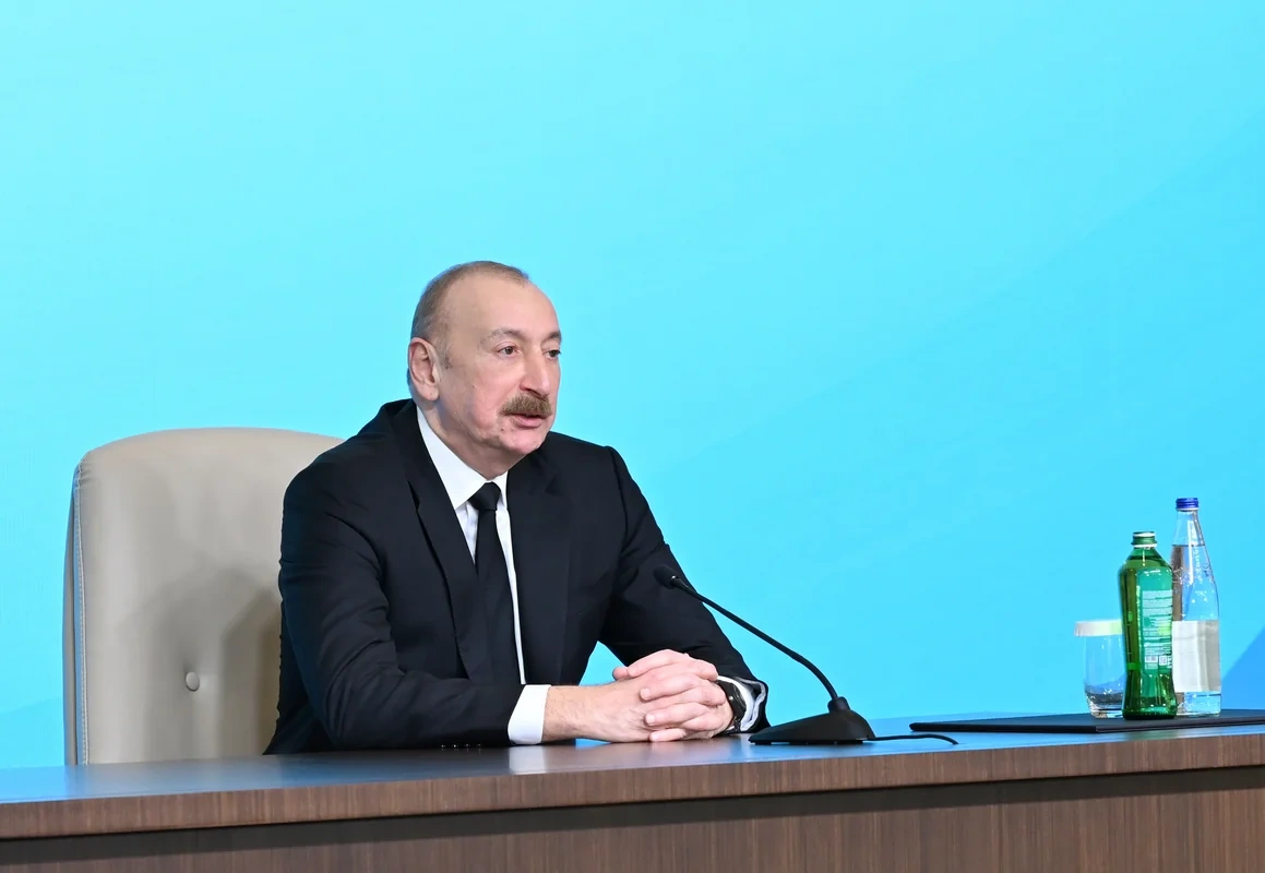 İlham Əliyev və Edqars Rinkeviçsin iştirakı ilə Azərbaycan-Latviya biznes-forumu keçirilib - FOTO - YENİLƏNİB