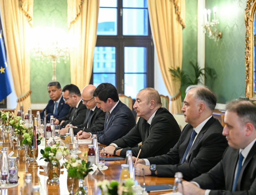 Bratislavada Azərbaycan Prezidenti İlham Əliyevin Slovakiya Prezidenti ilə geniş tərkibdə görüşü olub - FOTO - YENİLƏNİB