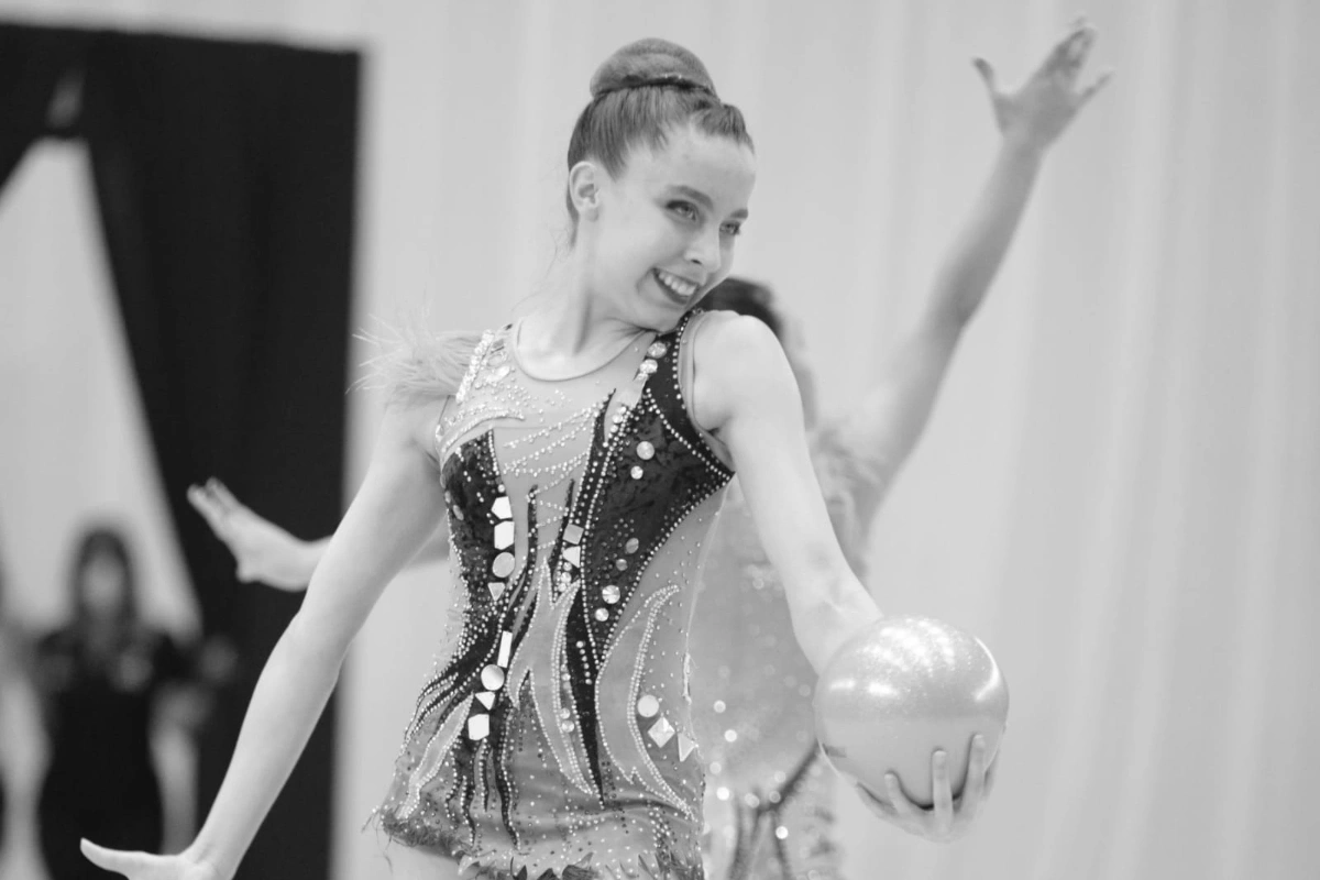 Bədii gimnastika üzrə çempion 18 yaşında vəfat edib