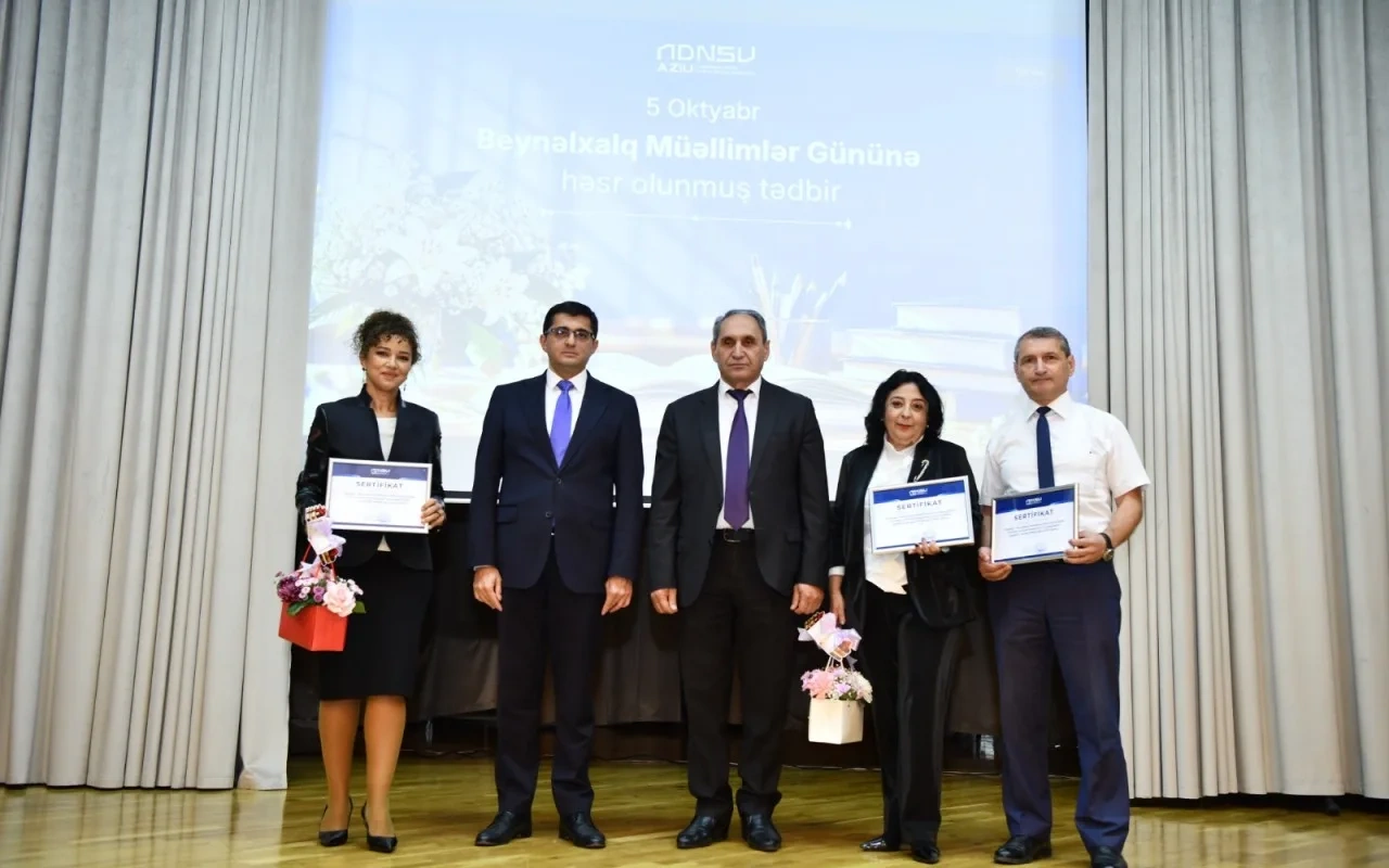 ADNSU-da fərqlənən müəllimlərə 3000 AZN mükafat verildi - FOTOLAR
