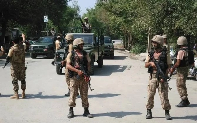 Pakistanın təhlükəsizlik qüvvələri "Fitnə əl-Hindustan"ın beş üzvünü öldürdü
