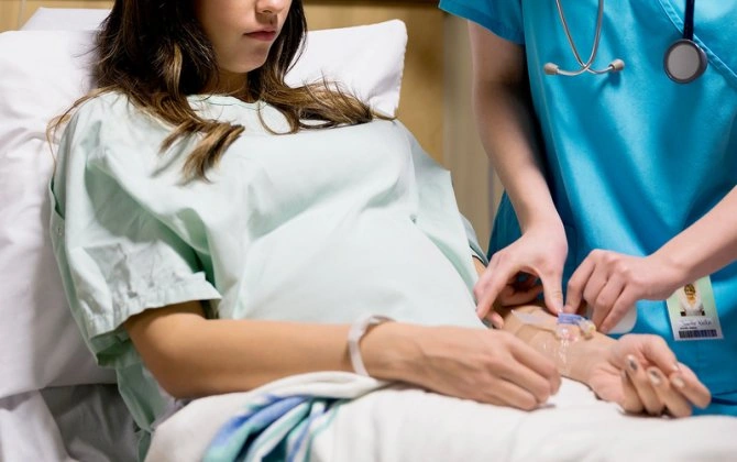 Ölkədə abortların sayı sürətlə artır - TƏHLÜKƏ