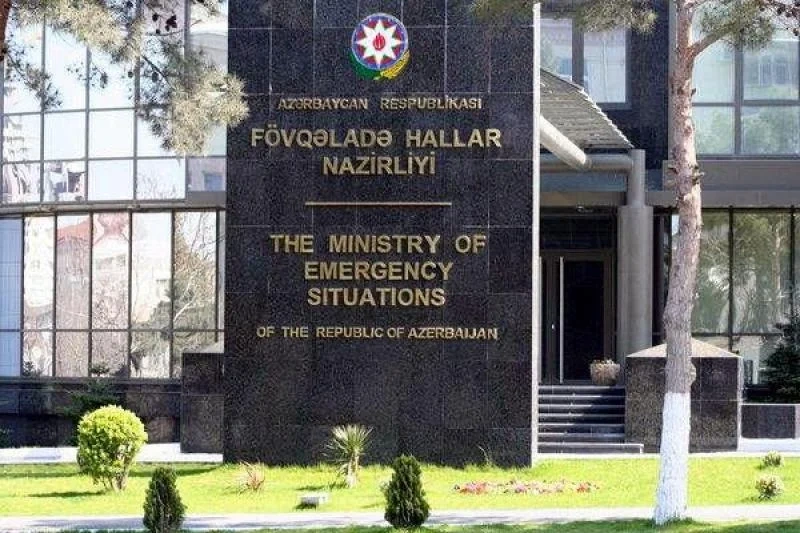 FHN küləkli hava ilə əlaqədar əhaliyə müraciət edib