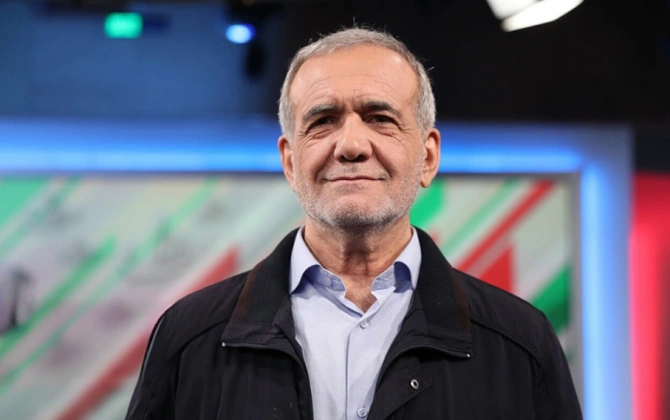 İran Prezidenti: ABŞ ilə danışıqlar Xameneinin koordinasiyası ilə aparılır