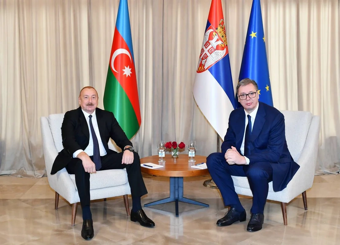 İlham Əliyev ilə Aleksandar Vuçiç arasında telefon danışığı olub
