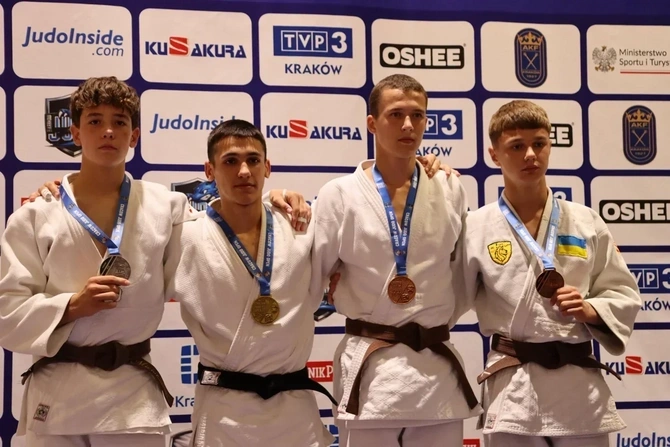 Cüdoçularımız Polşadakı turnirdə yeddi medal qazanıblar