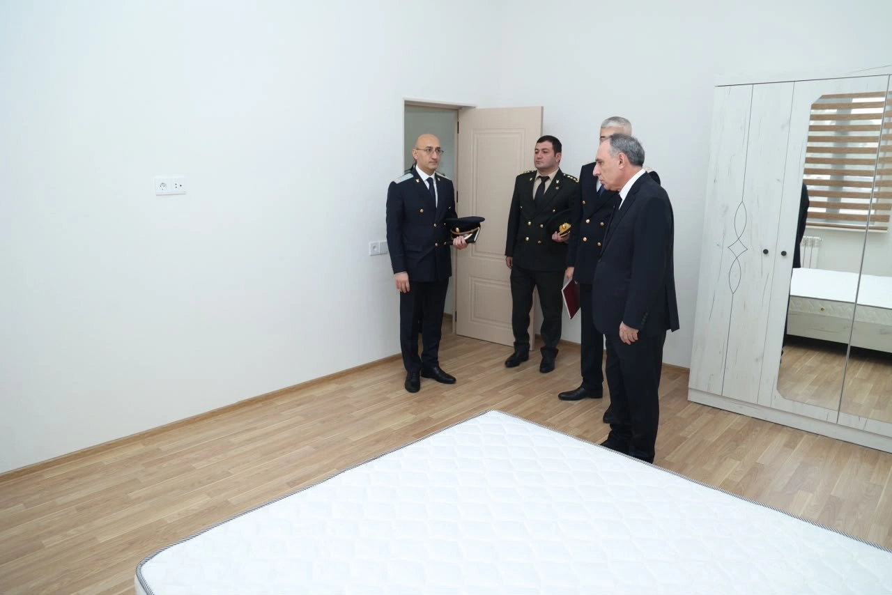 Baş prokuror Gəncədə vətəndaşları qəbul etdi - FOTOLAR