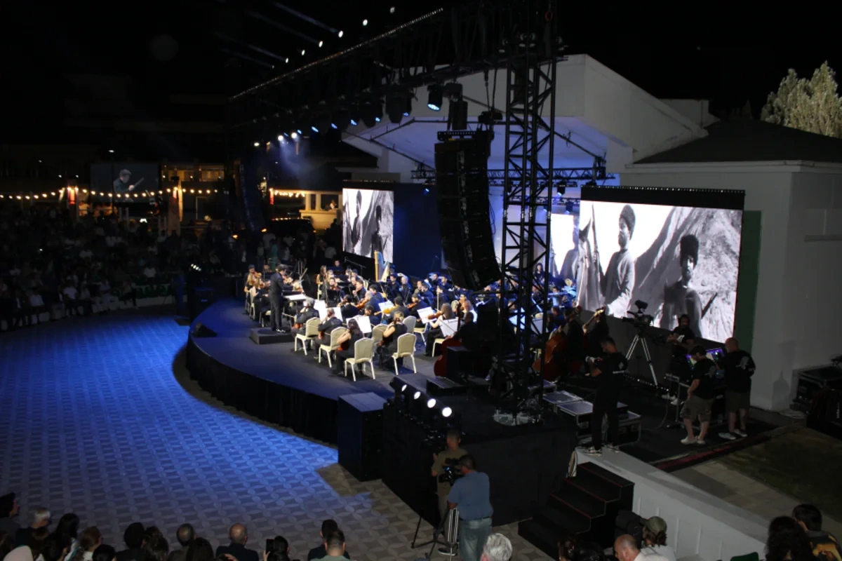 İlk dəfə Qəbələ Festivalında Azərbaycan kinofimlərindən musiqilər səsləndirilib - FOTO