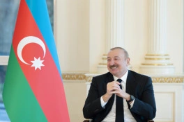 Prezident İlham Əliyev yerli televiziya kanallarına müsahibə verib - FOTO