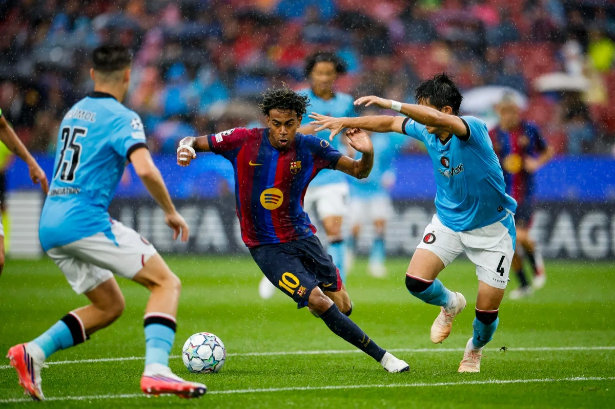 UEFA Çempionlar Liqası: "Barselona"dan mövsümə darmadağınla başladı
