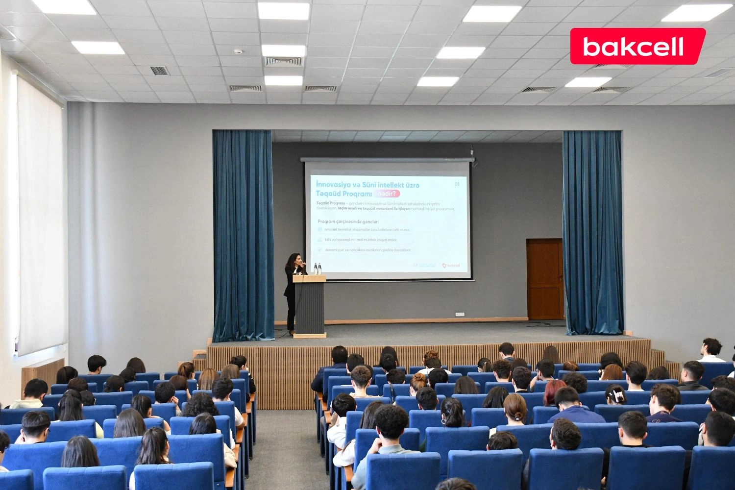 Bakcell və Gənclər Fondu Qarabağ Universitetində tələbələrlə görüş keçirdi - FOTO