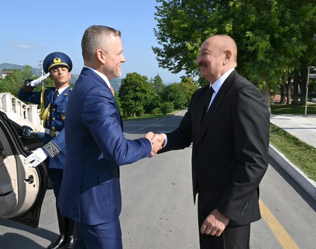 İlham Əliyev Şuşada Peter Pelleqrinini qarşıladı - FOTO