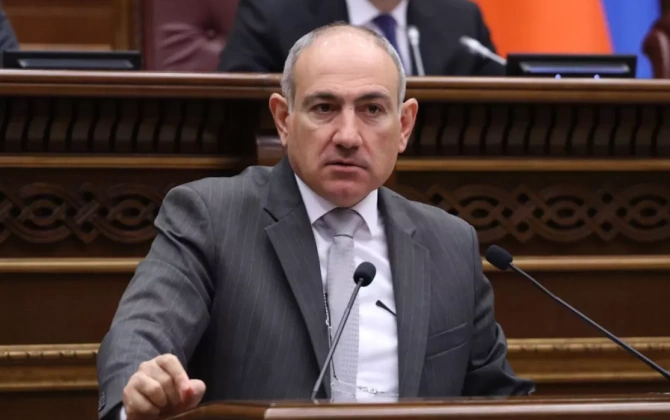 Paşinyan: "Cinayətkar oliqarxiyanı tapdayacağıq... Razı deyilsinizsə, küçələrə çıxın və inqilab edin...”