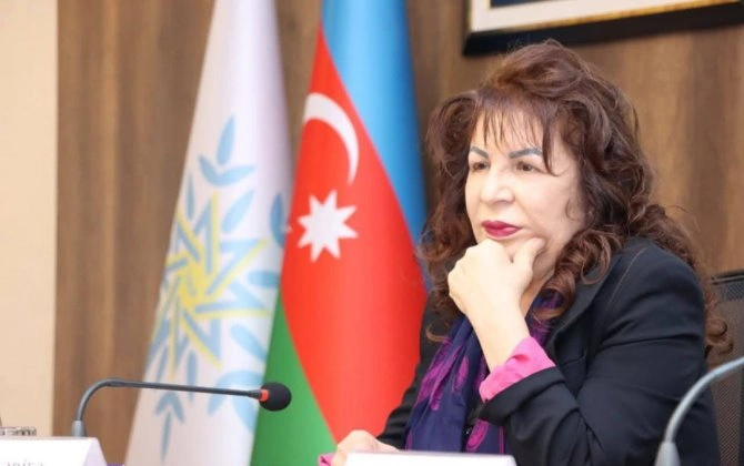 Zərifə Quliyeva: “Dilimizin qorunmasında, müstəqilliyimizin güclənməsində ailələrin  üzərinə böyük məsuliyyət düşür”