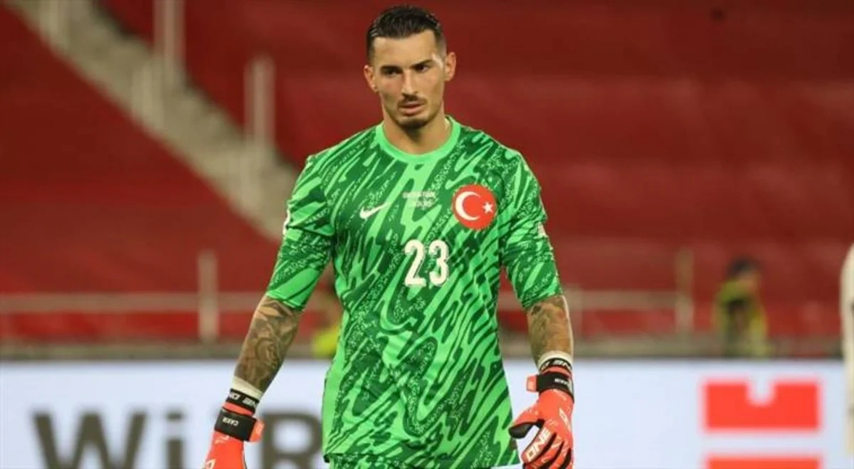 KİV: Üç İngiltərə klubu "Qalatasaray"ın qapıçısını almaq istəyir