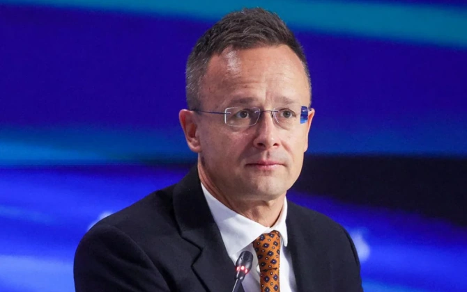 Peter Siyarto: Aİ Macarıstanda öz maraqlarına uyğun hakimiyyət dəyişikliyi istəyir