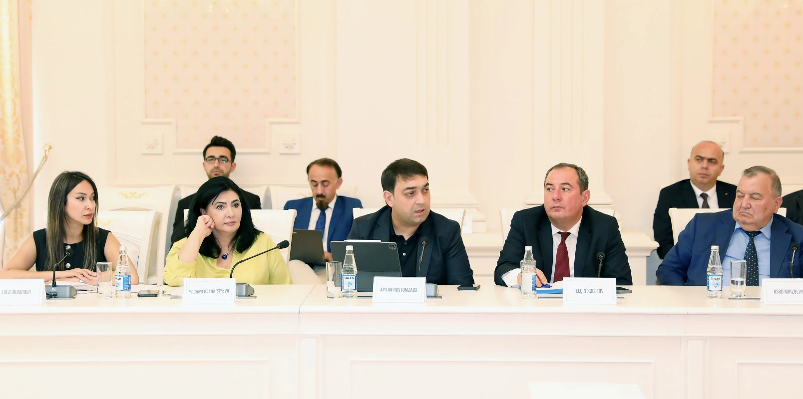 Ali Məhkəmədə etimad hüququnun qorunması və inzibati praktikada bərabər yanaşma məsələləri müzakirə olundu - FOTO
