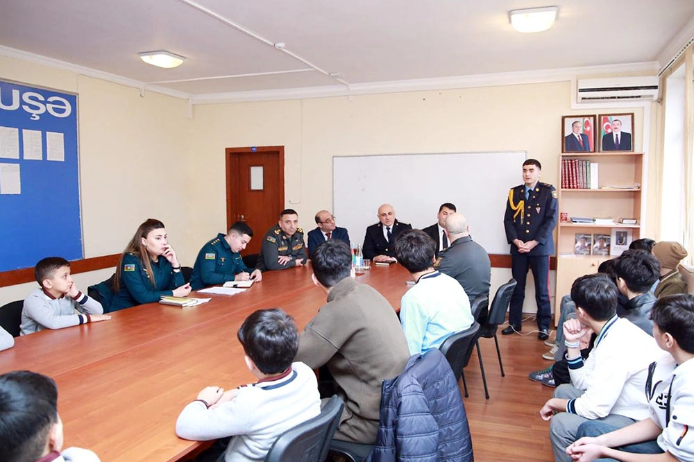 Hərbi təhsil müəssisələrinin nümayəndələrinin şagirdlərlə görüşləri keçirilib - FOTO