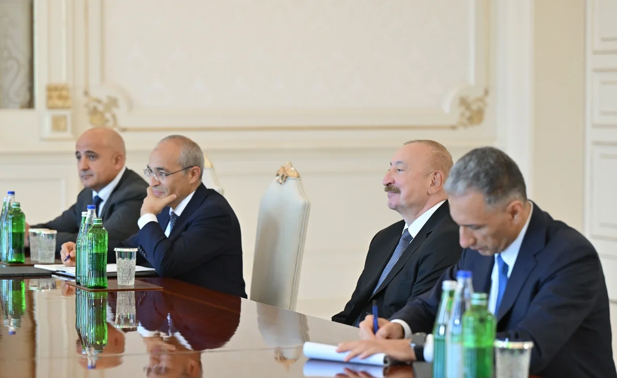 İlham Əliyev Çin və İtaliya şirkətlərinin rəhbər şəxslərini qəbul etdi - FOTOLAR