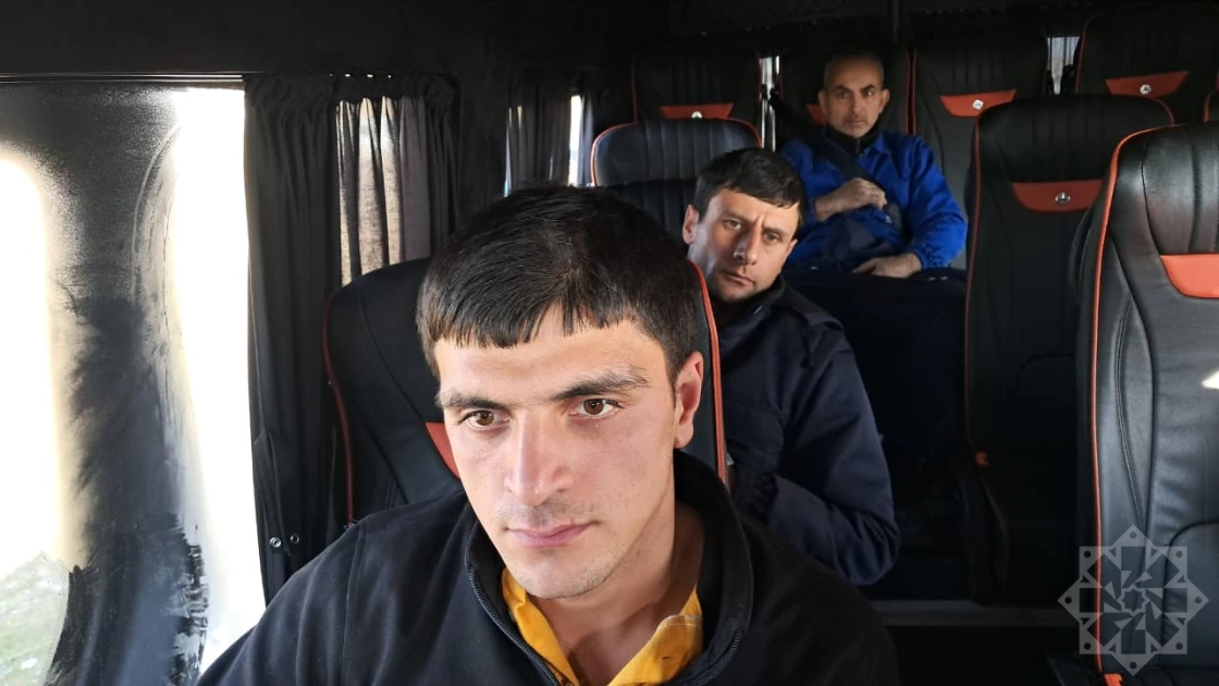 Ağdərənin Vəngli kəndinə növbəti köç yola salınıb - FOTO