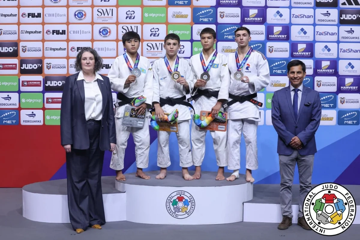 Fərid Rzazadə dünya çempionu oldu - FOTOLAR