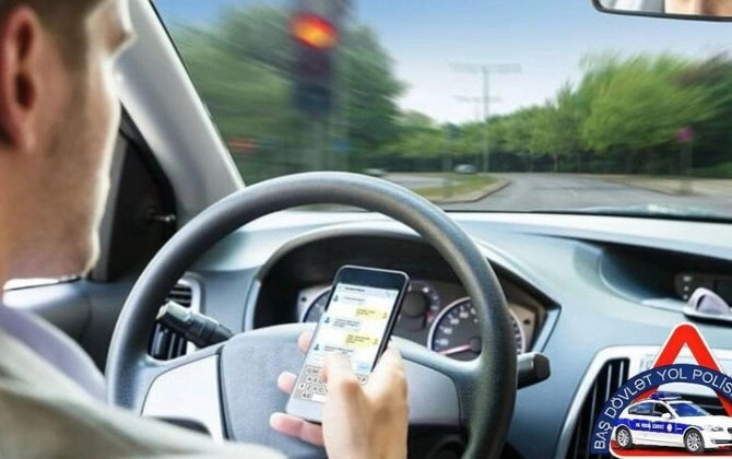 Azərbaycanda sükan arxasında telefondan istifadəyə görə 11 mindən çox sürücü cərimələnib