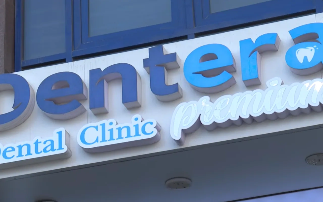 "Dentera Dental"da dişlərini müalicə etmək istədi: Həm pulundan, həm də sağlamlığından oldu - VİDEO
