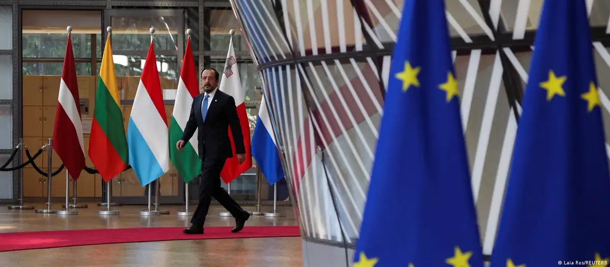 "Avropa İttifaqı Rusiyaya qarşı sanksiyaları ilk dəfə bir il müddətinə uzatdı" - "Deutsche Welle"