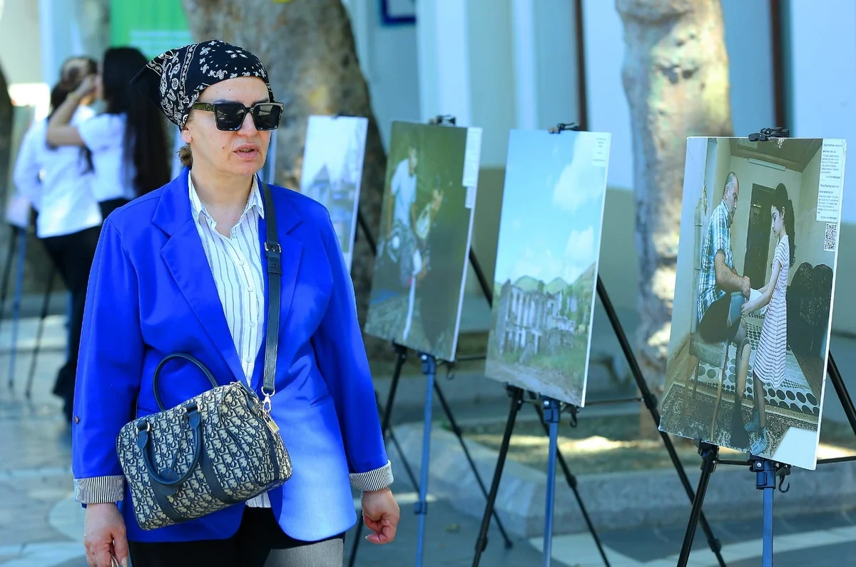 "Qarabağ və Şərqi Zəngəzurda urbisid, mina çirklənməsi və dirçələn həyat" mövzusunda fotosərgi keçirilib - FOTO