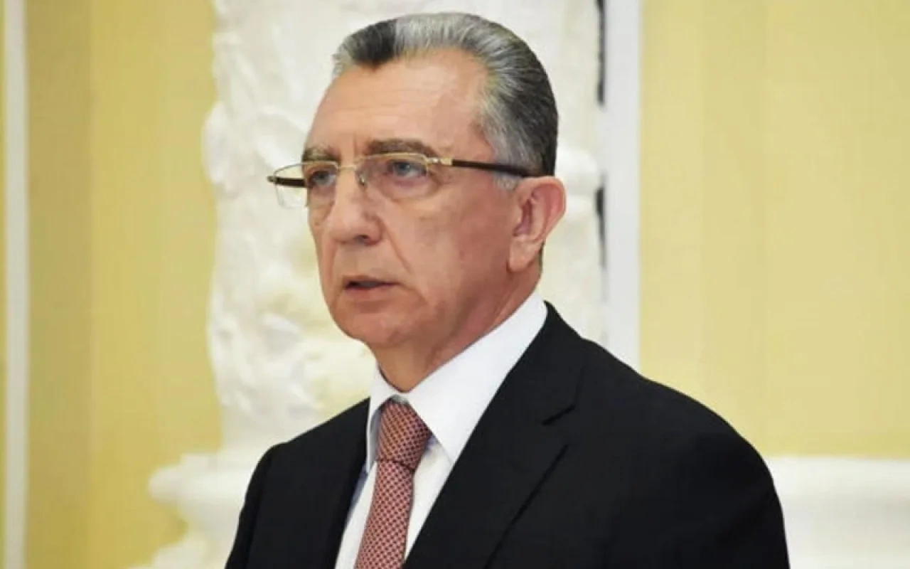 Eldar Əzizov qış mövsümünə hazırlıqla bağlı müşavirə keçirdi