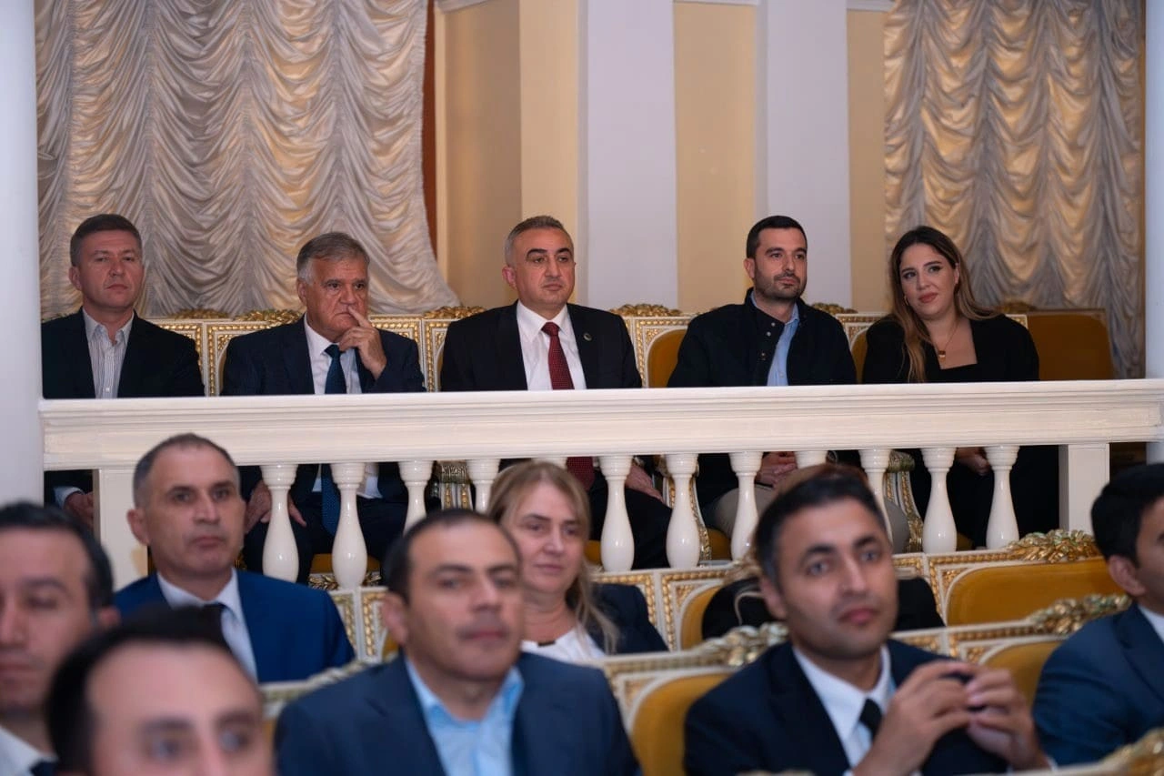 EYBA-nın payız konfransının iştirakçıları konsert proqramında iştirak ediblər - FOTO
