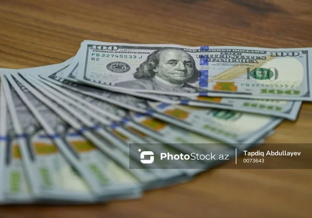 Dolların "şah dövrü" bitdi: Devalvasiya qorxusu arxada qalır - Manatın mövqeyi güclənir
