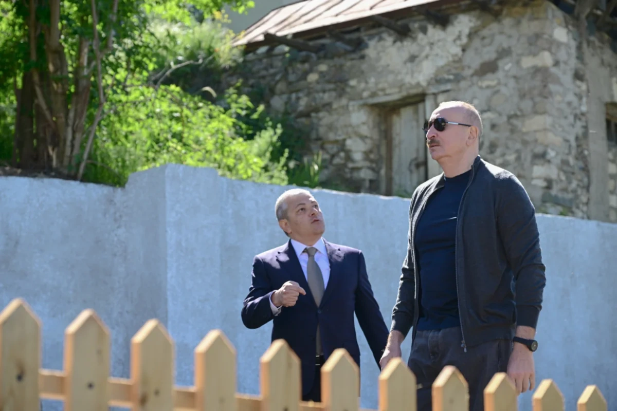 İlham Əliyev Şuşanın Böyük Qaladərəsi kəndində - FOTOLAR
