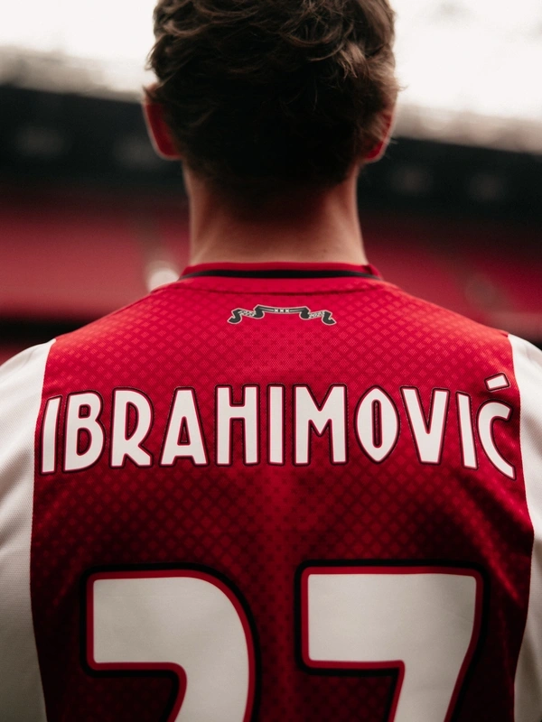 Zlatan İbrahimoviçin oğlu "Ayaks"a transfer olundu - FOTO