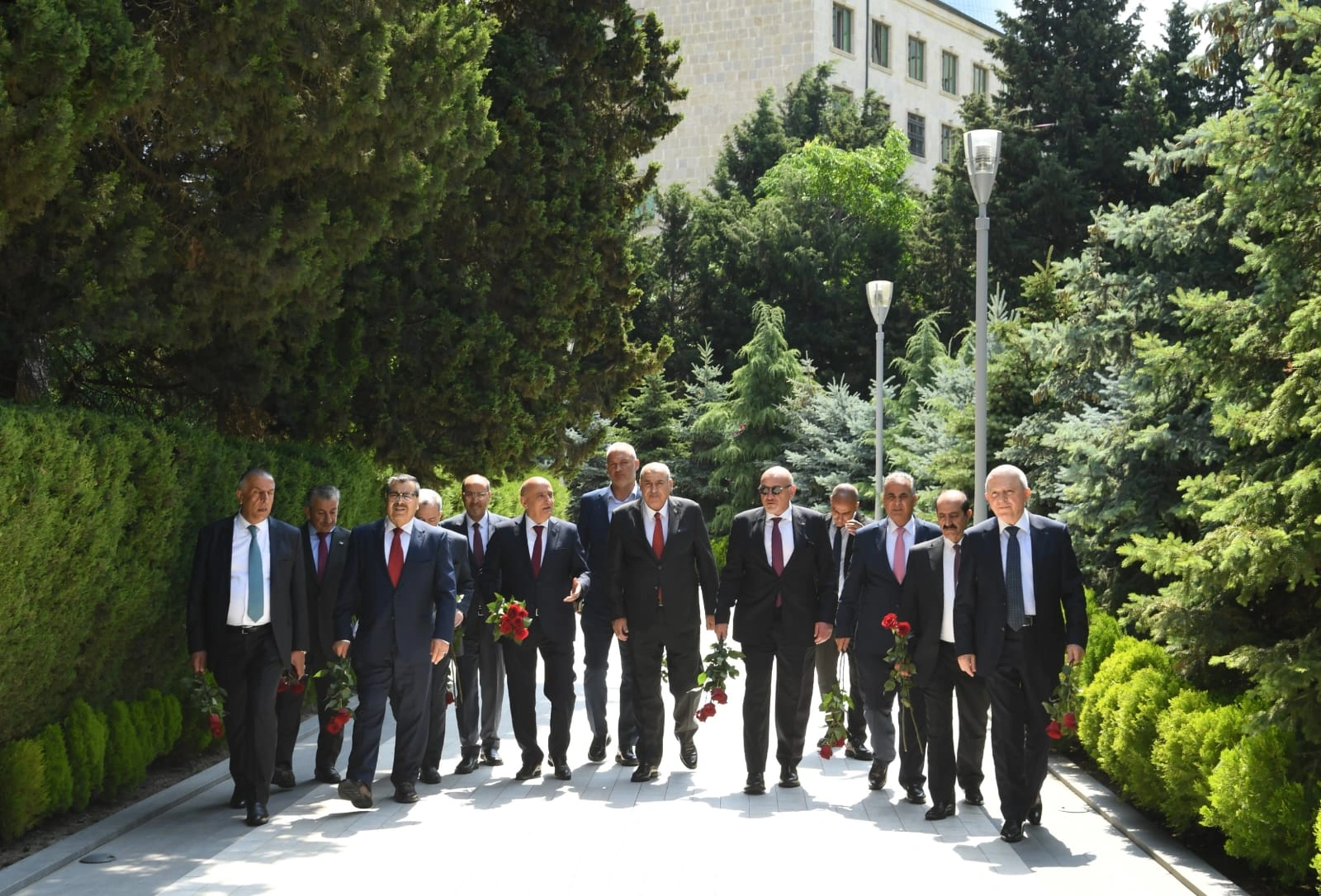 İordaniya Haşimilər Krallığı Nümayəndələr Palatasının spikeri Fəxri xiyabanı və Zəfər parkını ziyarət edib - FOTO