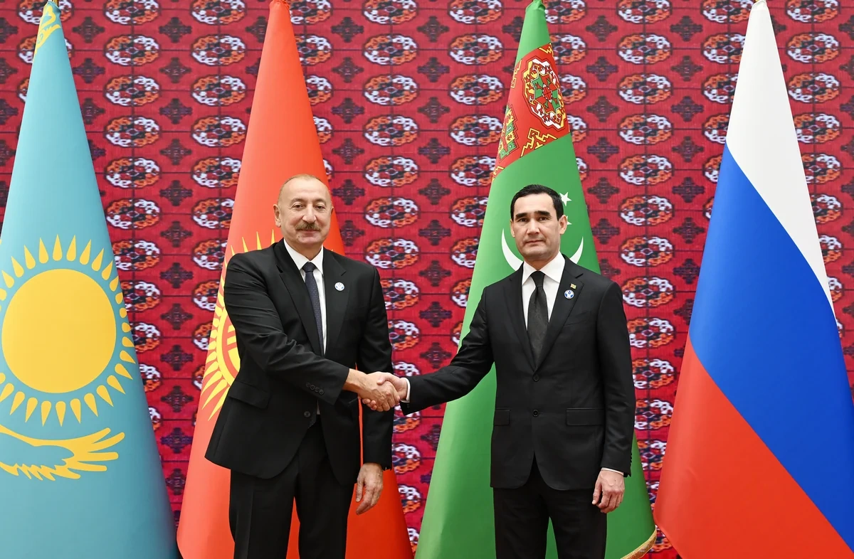 İlham Əliyev MDB Dövlət Başçıları Şurasının iclasının keçiriləcəyi məkana getdi - FOTO
