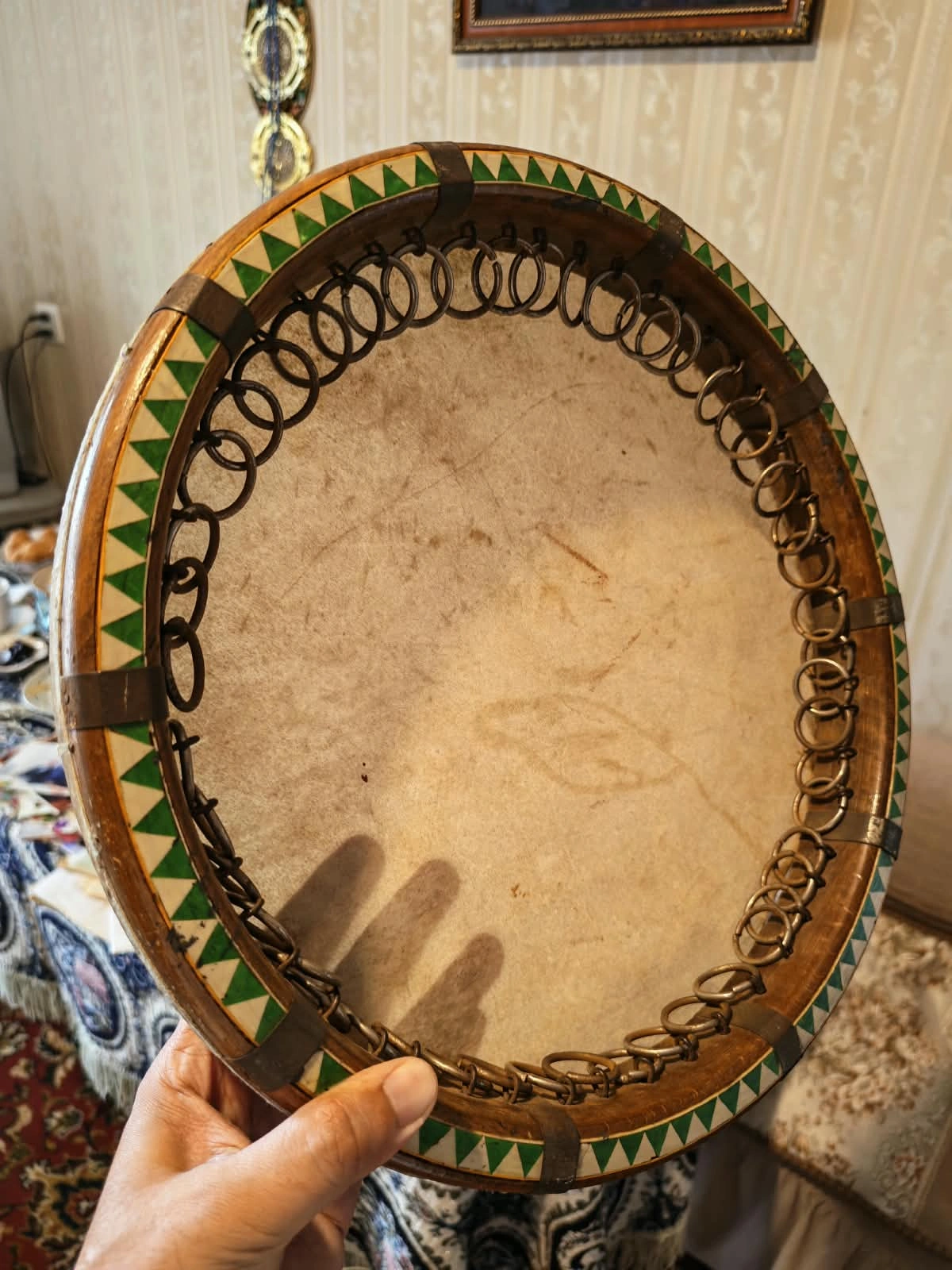 "O olmasın, bu olsun" filmində xanəndənin ifa etdiyi qaval tapılıb - 100-dən çox yaşı var - FOTO+ÖZƏL