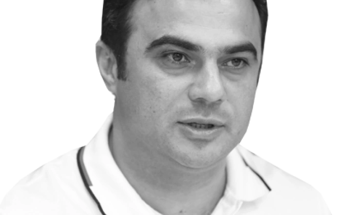 "Dəyişən dünya nizamı və Ukraynanın gələcək təhlükəsizliyi" - Hikmət Cavad